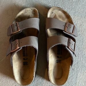 Birkenstock 40/260 two strap brown Sandles